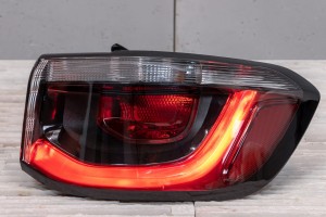 JEEP COMPASS II MP 2017-2020 PRZED FACELIFTINGIEM LAMPA TYLNA KAROSERYJNA PRAWA 55112683AA