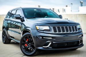 JEEP GRAND CHEROKEE IV WK2 2014-2017 PO FACELIFTINGU KRATKA ZAŚLEPKA ZDERZAKA POD LAMPĘ PRZECIWMGIELNĄ PRAWA