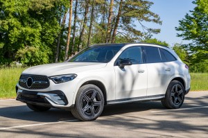 MERCEDES GLC II X254 SUV 2022+ STOPNIE BOCZNE PROGI SAMOCHODOWE