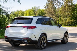 MERCEDES GLC II X254 SUV 2022+ STOPNIE BOCZNE PROGI SAMOCHODOWE