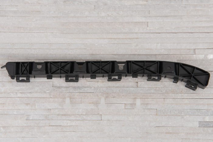 HYUNDAI ELANTRA V MD 2010-2015 ŚLIZG TYLNEGO ZDERZAKA LEWY 866133X000