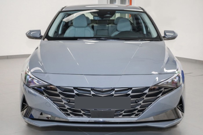 HYUNDAI ELANTRA VII CN7 2020+ ZDERZAK PRZEDNI Z PDC 86510AA010