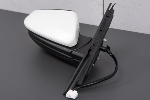 HONDA CIVIC X 2016-2019 PRZED FACELIFTINGIEM LUSTERKO Z KIERUNKOWSKAZEM PODGRZEWANE PRAWE 76208-T0T-H11