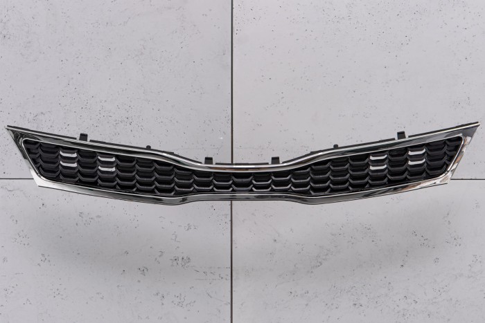 KIA RIO III UB 2015-2017 PO FACELIFTINGU 5 DRZWI GRILL PRZEDNI ATRAPA CHŁODNICY 86350-1W710