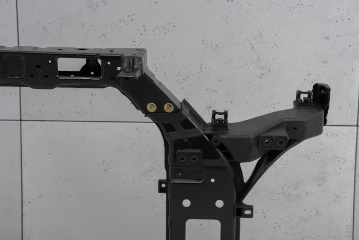KIA SOUL II 2013–2019 PAS PRZEDNI 64101-B2000