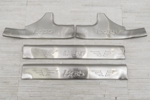 HYUNDAI ix35 2010-2015 WEWNĘTRZNE GÓRNE LISTWY PROGOWE