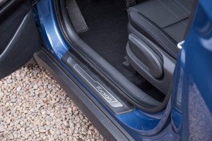 HYUNDAI TUCSON 2015+ LISTWY PROGOWE OEM