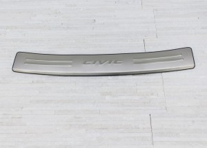 HONDA CIVIC 2012-2015 WYPRZEDAŻ LISTWA NA ZDERZAK TYŁ
