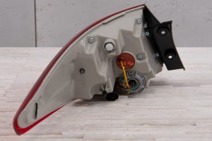 HYUNDAI ix35 LM 2013-2015 LAMPA KAROSERYJNA LED TYLNA PRAWA 924022Y500