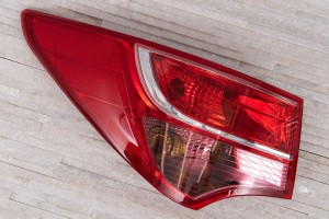 HYUNDAI SANTA FE III DM 2012-2015 PRZED FACELIFTINGIEM LAMPA KAROSERYJNA TYLNA LEWA 924012W030