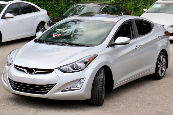 HYUNDAI ELANTRA V MD 2013-2015 PO FACELIFTINGU KRATKA ZDERZAKA ŚRODKOWA 865603X700