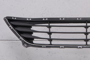 HYUNDAI ELANTRA V MD 2013-2015 PO FACELIFTINGU KRATKA ZDERZAKA ŚRODKOWA 865603X700