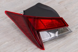 HYUNDAI ELANTRA VII CN7 2020+ LAMPA KAROSERYJNA LED TYLNA LEWA 5PIN 92401AA000