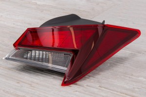 HYUNDAI ELANTRA VII CN7 2020+ LAMPA KAROSERYJNA  LED TYLNA PRAWA 5PIN 92402AA000