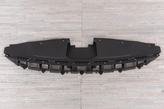 HYUNDAI ELANTRA VI AD 2015-2018 PRZED FACELIFTINGIEM OSŁONA GÓRNA PASA PRZEDNIEGO 86356F2000