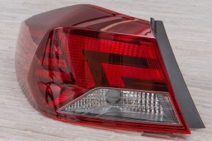 HYUNDAI ELANTRA VI AD 2018-2020 PO FACELIFTINGU KAROSERYJNA LAMPA TYLNA LEWA 92401F2500