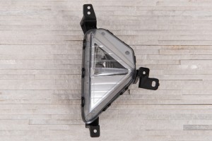 HYUNDAI ELANTRA VI AD 2018-2020 PO FACELIFTINGU LAMPA PRZECIWMGIELNA PRZEDNIA PRAWA 92302F2500