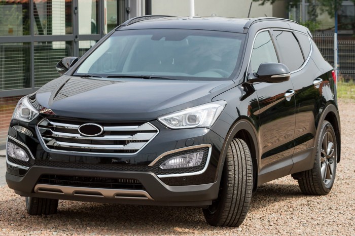 HYUNDAI SANTA FE III DM 2012-2015 PRZED FACELIFTINGIEM LAMPA PRZECIWMGIELNA + LAMPA DRL LED DO JAZDY DZIENNEJ LEWA 92201A1010