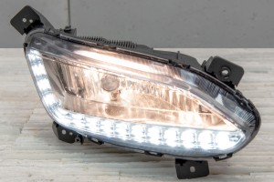 HYUNDAI SANTA FE III DM 2012-2015 PRZED FACELIFTINGIEM LAMPA PRZECIWMGIELNA + LAMPA DRL LED DO JAZDY DZIENNEJ PRAWA 92202A1010