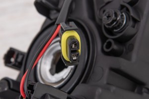 HYUNDAI TUCSON III TL 2018-2020 PO FACELIFTINGU LAMPA PRZECIWMGIELNA DRL LED LEWA 92201D7600