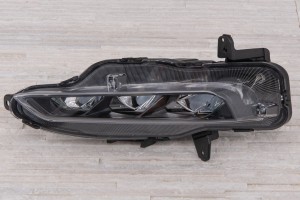 KIA OPTIMA IV JF 2018-2020 PO FACELIFTINGU LAMPA PRZECIWMGIELNA DRL LED PRZEDNIA LEWA 92201D4600