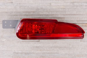 HONDA CR-V IV 2012-2015 PRZED FACELIFTINGIEM TYLNA LAMPA PRZECIWMGIELNA PRAWA 34170T0AA01