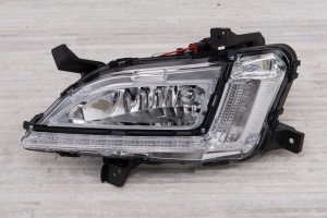 HYUNDAI TUCSON III TL 2018-2020 PO FACELIFTINGU LAMPA PRZECIWMGIELNA DRL LED LEWA 92201D7600