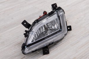 HYUNDAI TUCSON III TL 2018-2020 PO FACELIFTINGU LAMPA PRZECIWMGIELNA DRL LED LEWA 92201D7600