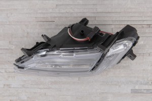 HYUNDAI TUCSON III TL 2018-2020 PO FACELIFTINGU LAMPA PRZECIWMGIELNA DRL LED LEWA 92201D7600