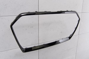 AUDI RS3 8VA 2017-2020 PO FACELIFTINGU CZARNA RAMKA GRILLA 8V5853651R