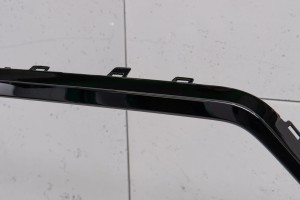 AUDI RS3 8VA 2017-2020 PO FACELIFTINGU CZARNA RAMKA GRILLA 8V5853651R