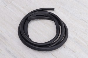 BMW SERIA 5 F11 2009-2017 TYLNA USZCZELKA POKRYWY SILNIKA MASKI 51767019779