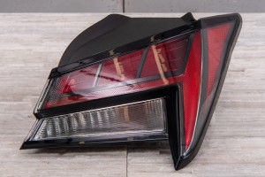 HYUNDAI ELANTRA VII CN7 2020+ LAMPA TYLNA LED PRAWA 5PIN 92402AA200