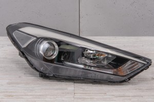 HYUNDAI TUCSON III TL 2015-2018 PRZED FACELIFTINGIEM LAMPA PRZEDNIA LED PRAWA 92102D7000