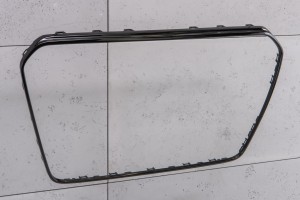 AUDI RS5 8T 2012-2015 PO FACELIFTINGU RAMKA GRILLA CZARNA 8T0853651N