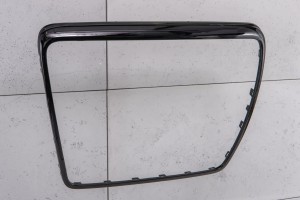AUDI RS6 C6 4F 2008-2011 PO FACELIFTINGU RAMKA GRILLA CZARNA 4F0853651AK