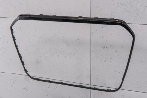 AUDI A6 C7 4G 2011-2015 PRZED FACELIFTINGIEM RAMKA GRILLA CZARNA 4G0853651A