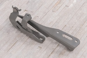 HONDA CIVIC X 2016-2019 PRZED FACELIFTINGIEM ZAWIAS POKRYWY MASKI PRAWY 60120TBAA00ZZ