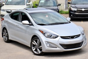 HYUNDAI ELANTRA V MD 2013-2015 PO FACELIFTINGU KRATKA PRZEDNIEGO HALOGENU LEWA 865273X700