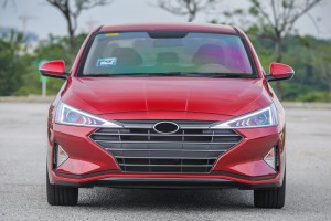 HYUNDAI ELANTRA VI AD 2018-2020 PO FACELIFTINGU LAMPA PRZEDNIA LEWA 92101F2500