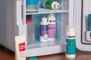 LODÓWKA KOSMETYCZNA 10L 12V Z FUNKCJĄ GRZANIA DO 50-65°C BIAŁA + GRATIS