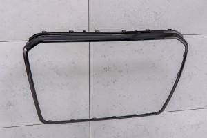 AUDI Q5 8R 2012-2017 PO FACELIFTINGU CZARNA RAMKA GRILLA 8R0853651AB