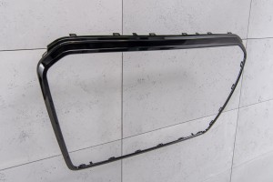 AUDI Q5 8R 2012-2017 PO FACELIFTINGU CZARNA RAMKA GRILLA 8R0853651AB