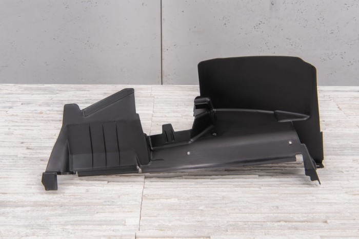 DODGE CHARGER 2011-2014 GÓRNA OSŁONA CHŁODNICY PRAWA 57010436AA