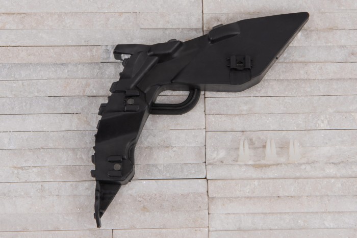 HYUNDAI ELANTRA VI AD 2015-2018 PRZED FACELIFTINGIEM ŚLIZG ZDERZAKA PRZEDNIEGO LEWY 86513F2000