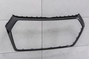 AUDI Q5 FY 2017-2020 PRZED FACELIFTINGIEM CZARNA RAMKA GRILLA 80A853651C