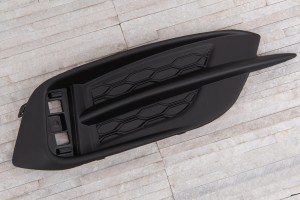 HONDA CIVIC X 2016-2019 PRZED FACELIFTINGIEM ZAŚLEPKA TYLNEGO HALOGENU LEWA 71508TEAT00