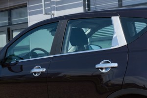 NISSAN QASHQAI 2007-2014 LISTWY SZYB DOLNE