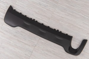 JEEP CHEROKEE V KL 2014-2018 PRZED FACELIFTINGIEM SPOILER TYLNEGO ZDERZAKA CZARNY 1 WYDECH 68210025AA