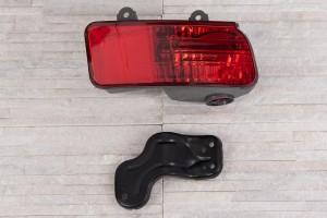 HONDA CR-V IV 2015-2018 PO FACELIFTINGU LAMPA PRZECIWMGIELNA TYLNA PRAWA 33505T1WA01